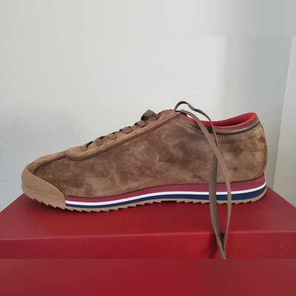 Salvatore Ferragamo Shoes - Picture 9 of 16